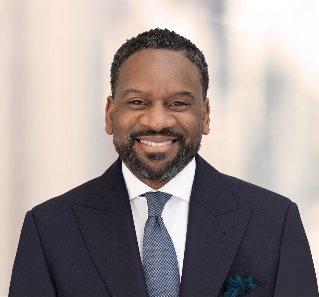 Marvin Henry, Founder of Pinnacle Growth Advisors, New York, NY. Former UBS Wealth Management executive based in New York City.